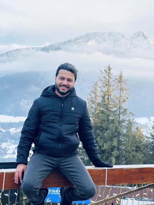 Fathi Qaisi — Founder of Surf